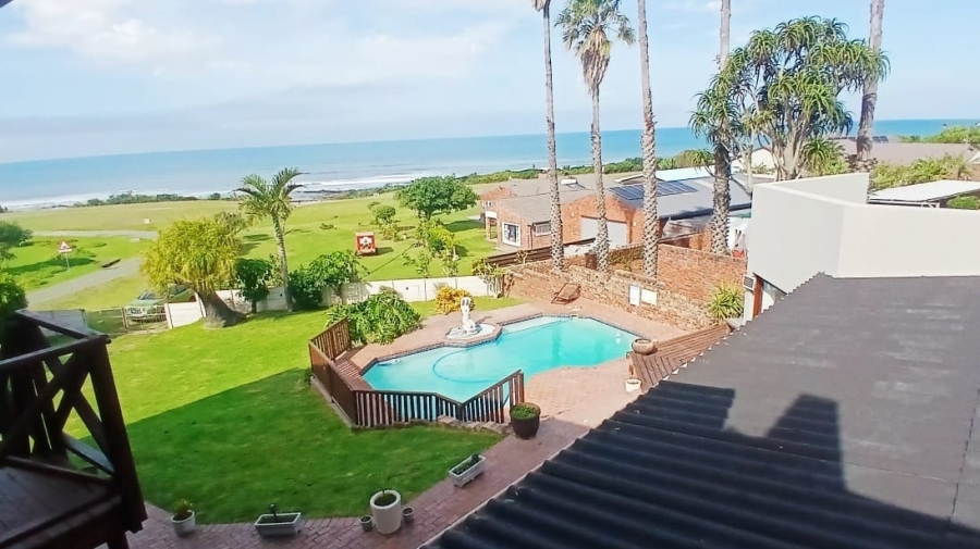 9 Bedroom Property for Sale in Winterstrand Eastern Cape
